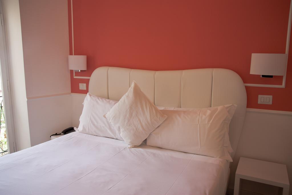 Roma Resort Trevi Luaran gambar