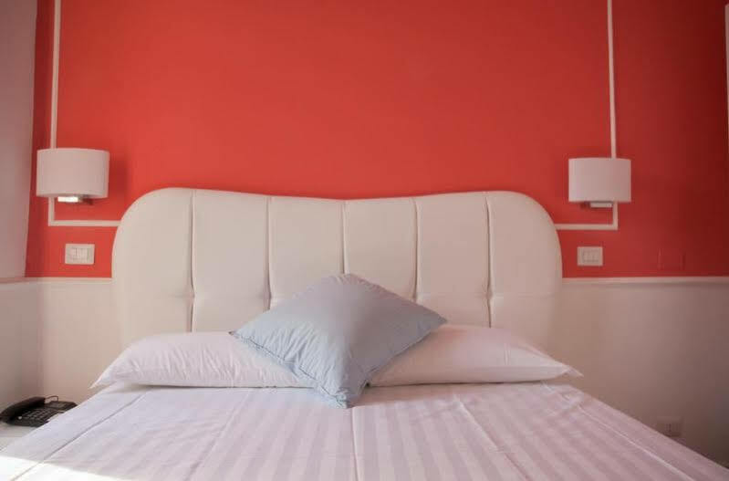 Roma Resort Trevi Luaran gambar